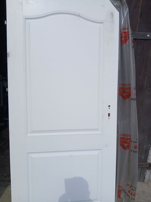 Sprzedqm nowe drzwi