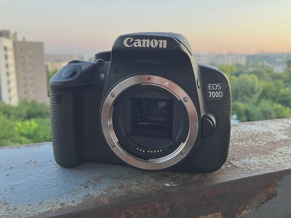 Canon EOS 700D Body