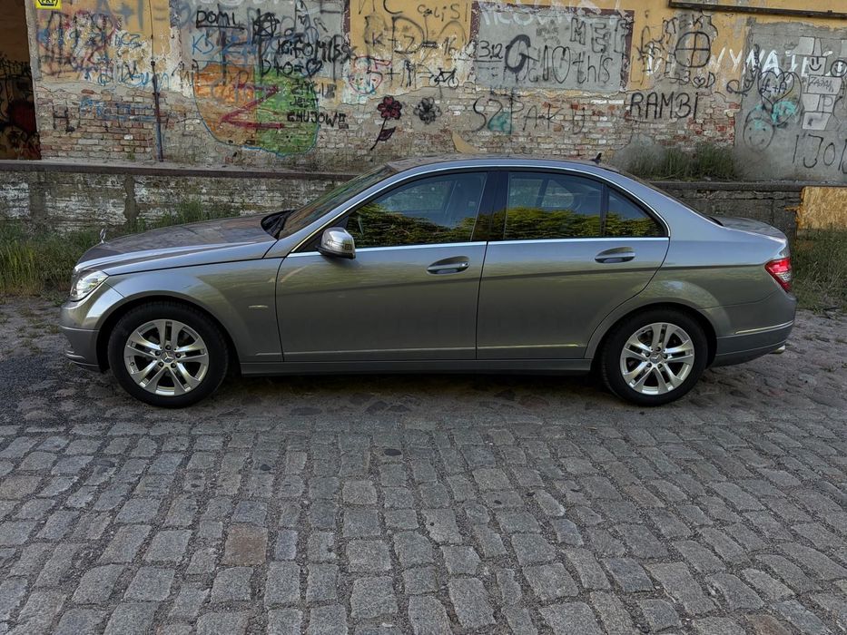 Mercedes-Benz Klasa C Stan „pedantyczny”, zero wkładu, niski oryginalny przebieg