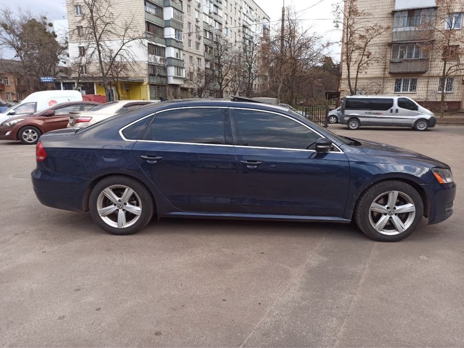 Volkswagen passat b7 NMS 2013