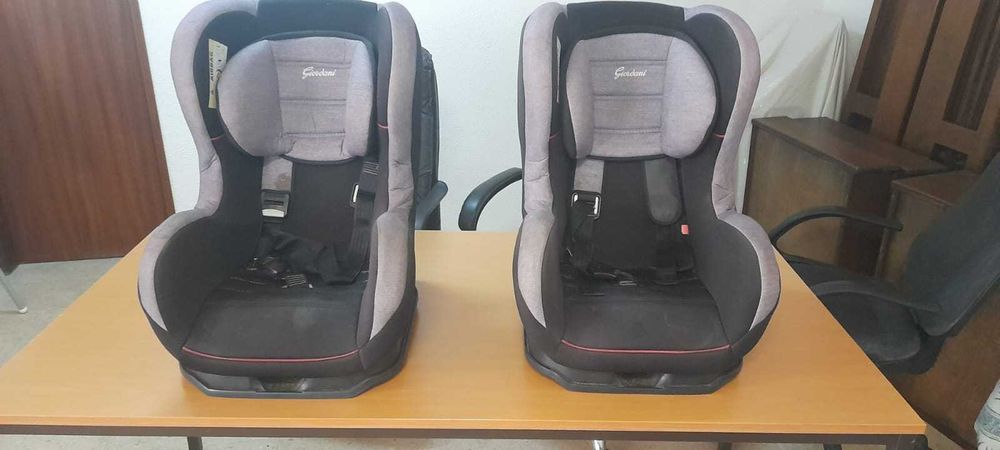 2 cadeiras auto Giordani
