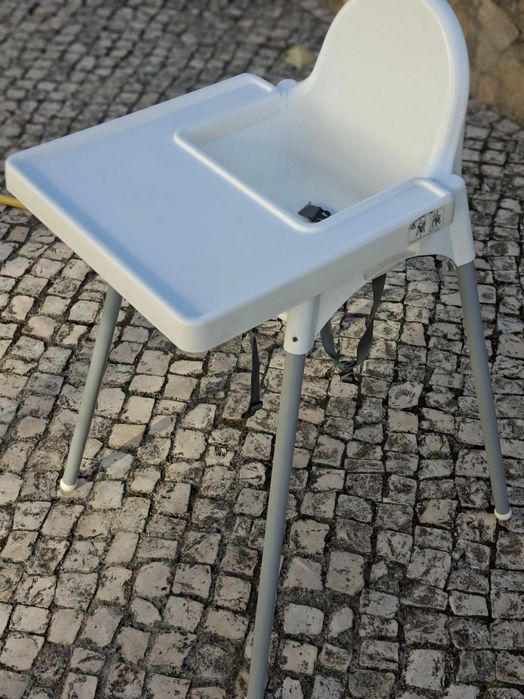 Cadeira bebe  para refeição IKEA