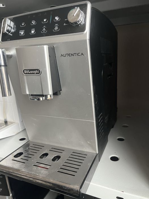 Кавомашина De'Longhi Autentica
