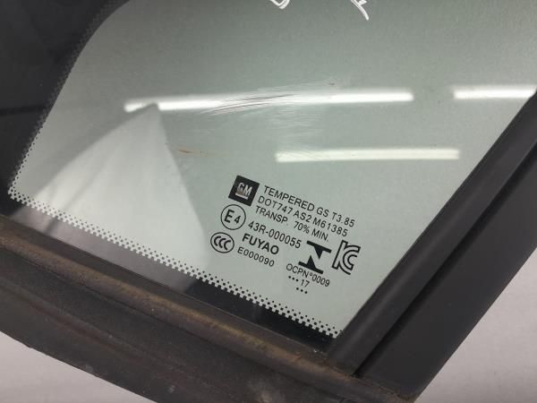 Vidro triangular frente esquerdo OPEL Astra K