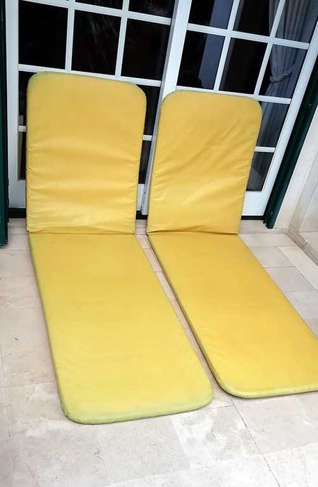 Esteiras espreguiçadeira Amarelas