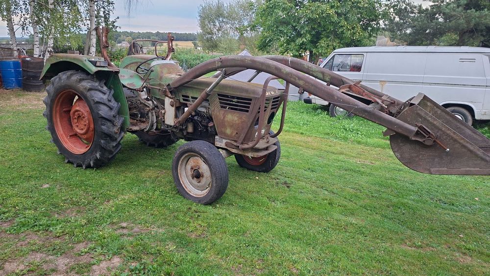 Deutz 4006 z ładowaczem