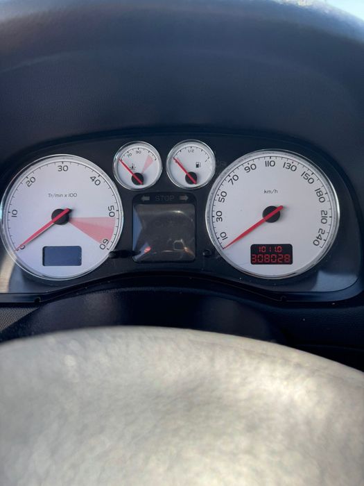Vendo peugeot hdi 1.6 sport