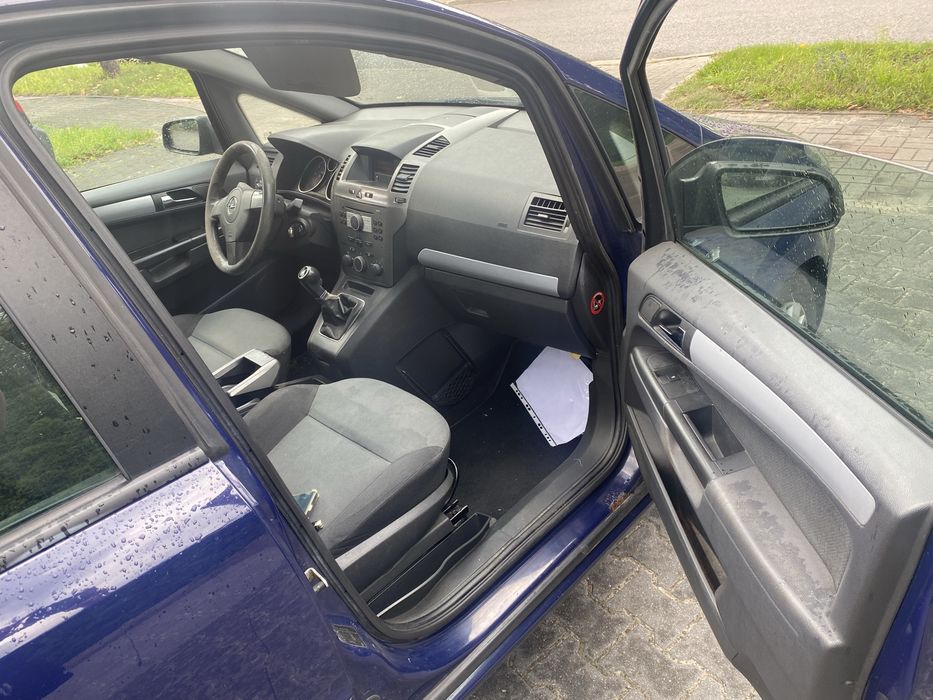 Opel Zafira B 1.9d 120KM6 biegów•pewna •7 osób •ładna •