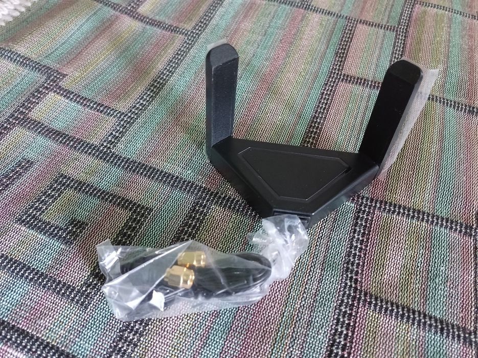 Магнітна дводіапазонна WiFi антена 2.4 ГГц та 5 ГГц