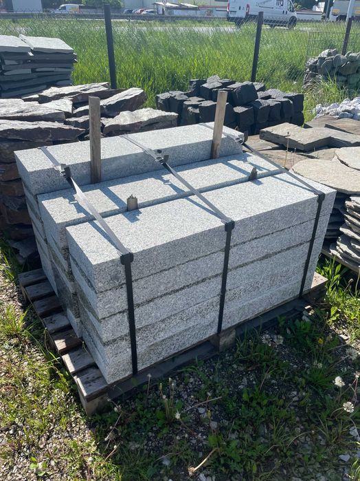 OBRZEŻE GRANITOWE 6 cm, 8 cm, 10 cm, 12 cm SCHODY GRANITOWE 3-20 cm Oporniki Obrzeża Stopnie Granit Krawężniki Krawężnik Drogowy Kostka Granitowa