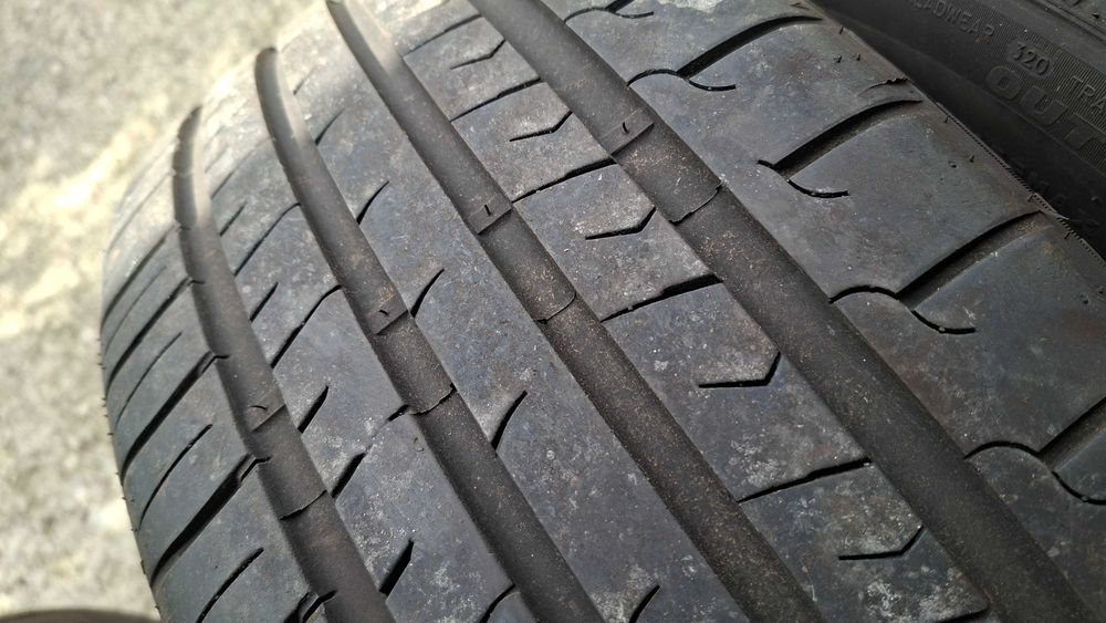 Opony zimowe Firemax FM601 245/45/R18