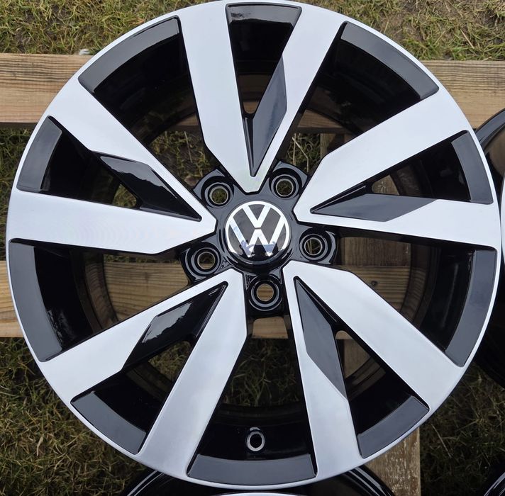 Felgi Oryginał VW Passat Golf Caddy Sharan Touran T-Roc 6,5Jx16 ET41 5x112