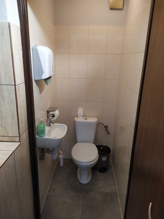 Wynajme Lokal Usługowo Handlowy