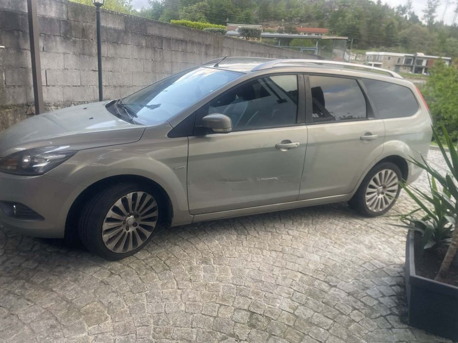 Ford Focus 1.6 TDCI SW Titanium IVA Dedutível