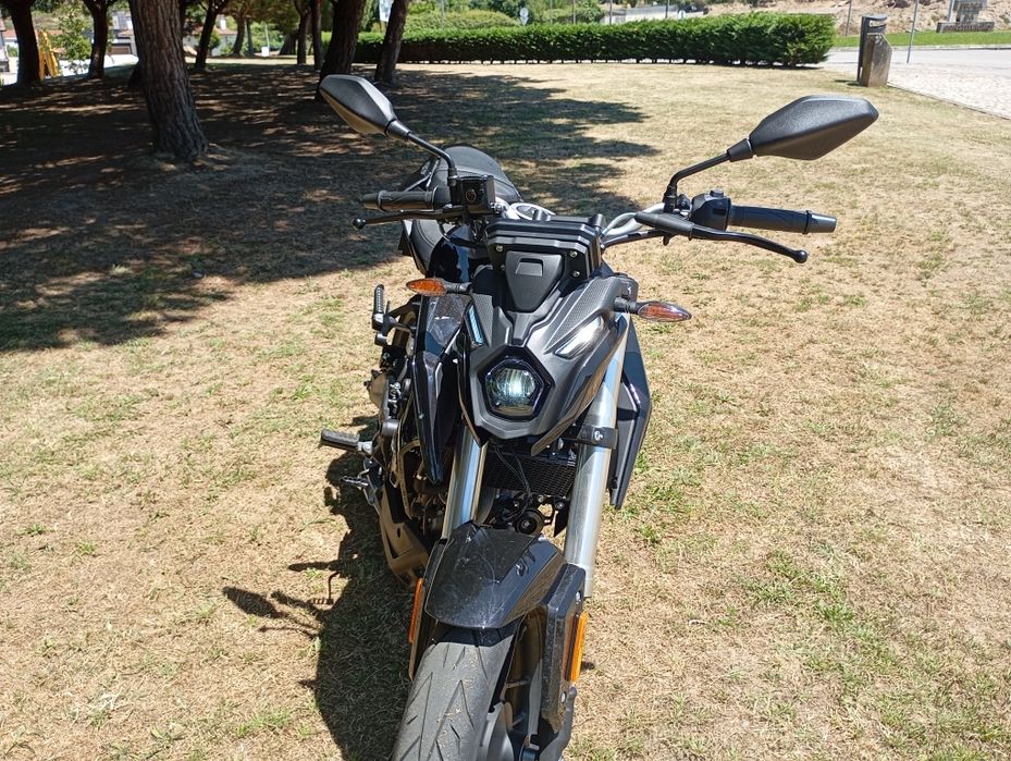 Vendo Voge 125r .