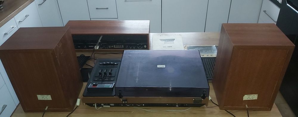 Vintage Tesla Gramofon   NCZ 150 radio   Sextet 637A kolumny 1PF 06762