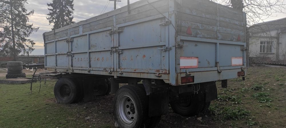 Продам прицеп бортовий