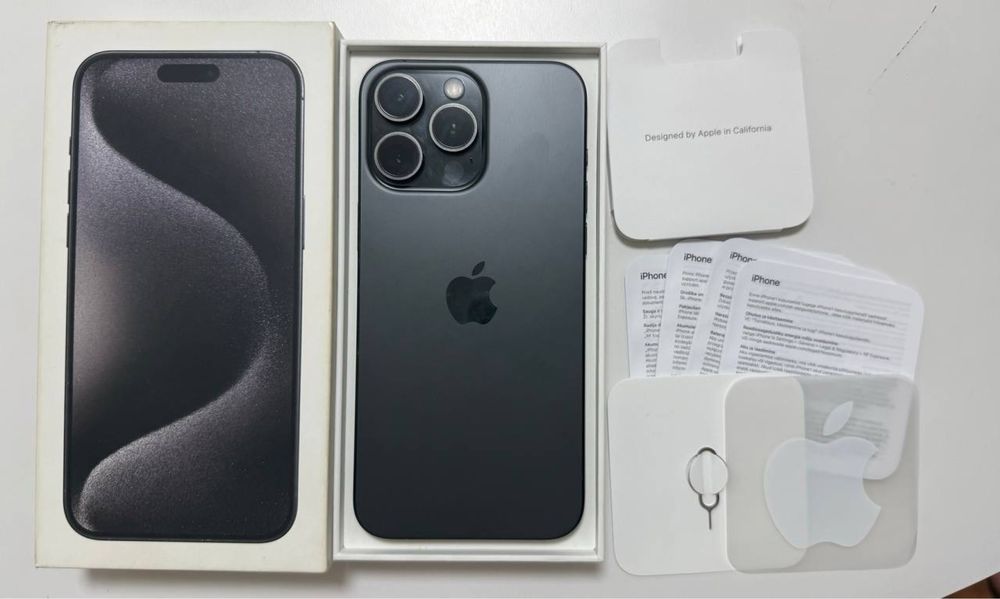 iPhone 15 pro max, 512 GB, Black Titanium