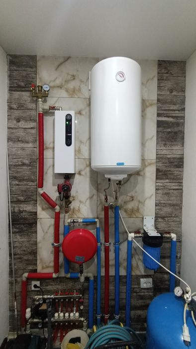 Продам чудовий одноповерховий будинок в мальовничому місці