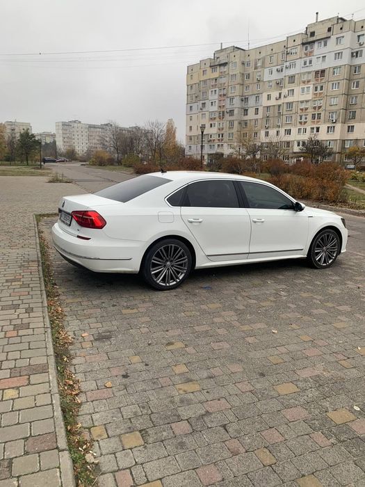 Volkswagen Passat NMS 2016