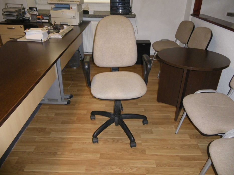 używane meble biurowe