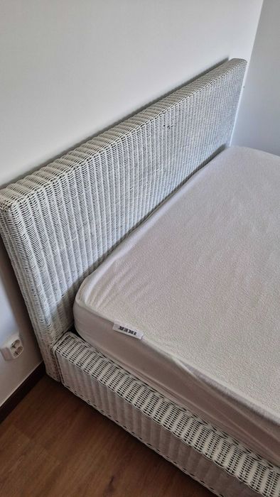 Cama madeira e verga (Area Infinito)
