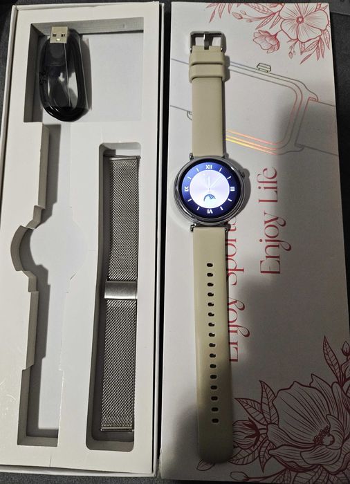 Smartwatch Damski z Trackerem Aktywności Bluetooth na iOS i Androida