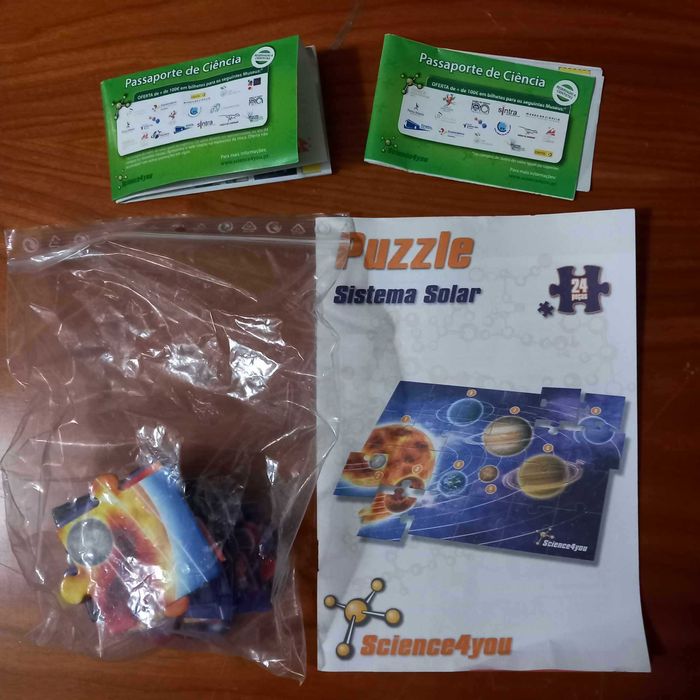 Puzzle + Livro Sistema Solar Science4you + 100 euros bilhetes museus