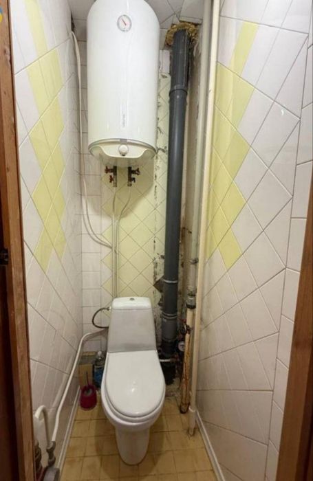 Продам 4-х комн. квартиру в центре Таирова ул. Глушко/Королева (237-647)