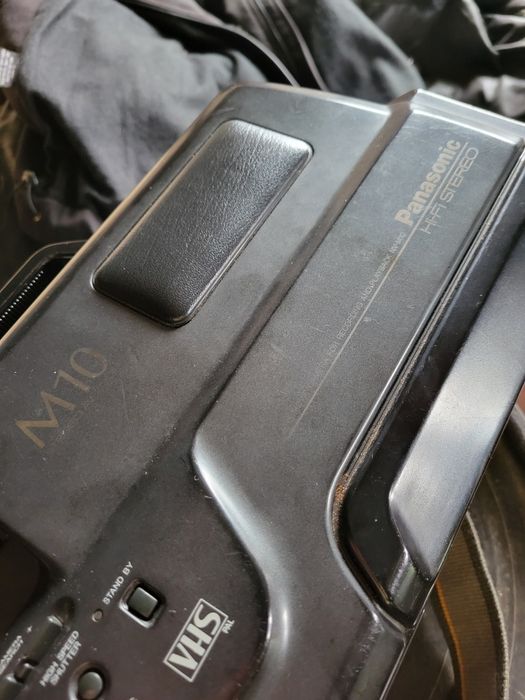 VHS камера Panasonic M10
