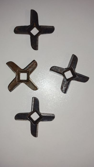 Нож для мясорубки