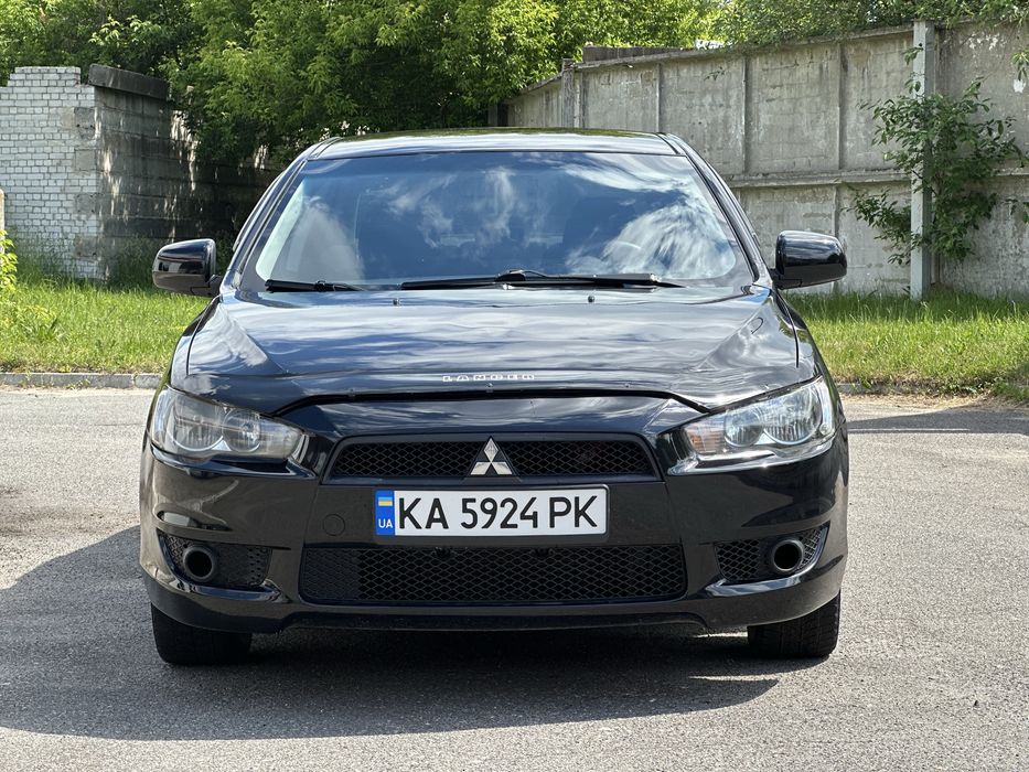 Продам Mitsubishi lancer X  2.0
