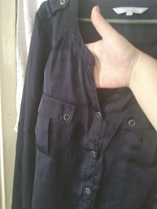 Футболка і блуза