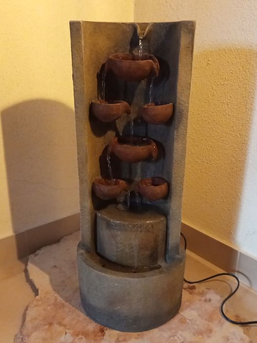 Fonte decorativa em cascata