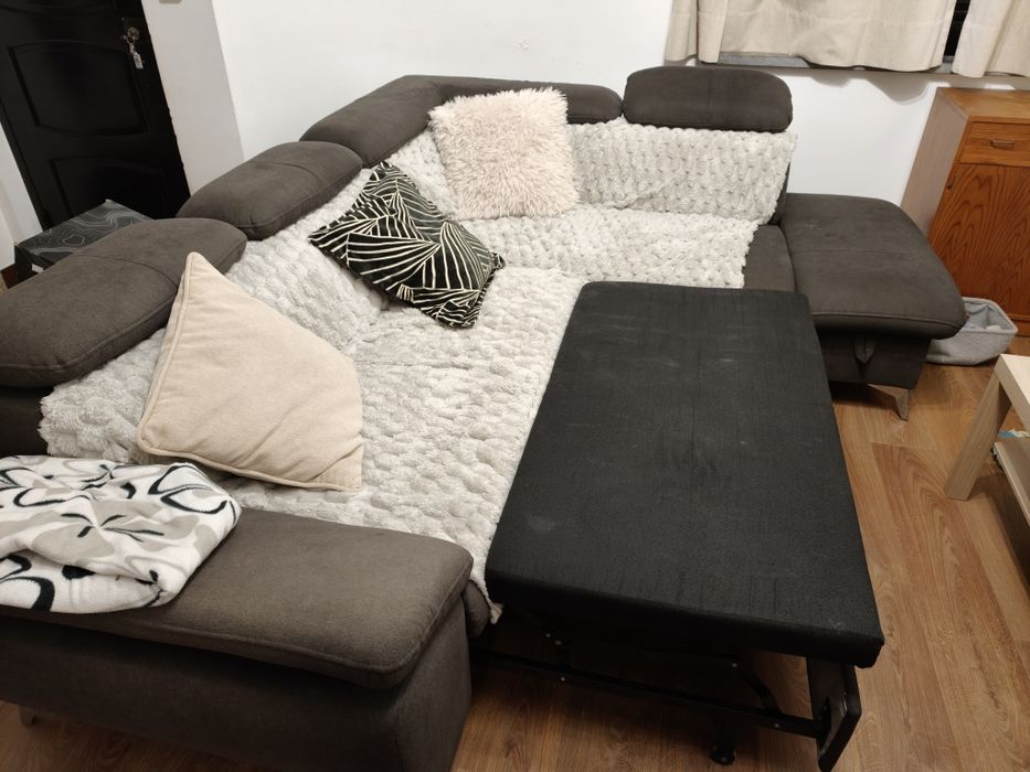 Sofá cama typo L em bom estado