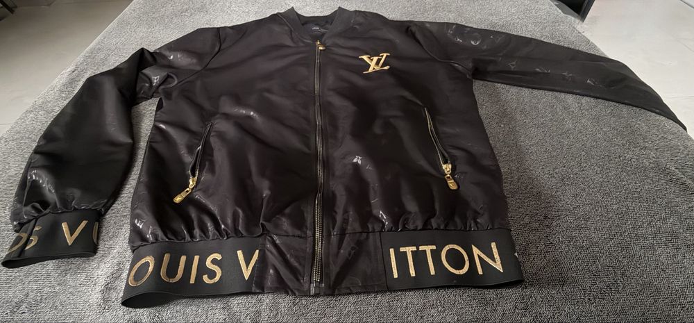 Logowana kurtka Louis Vuitton
