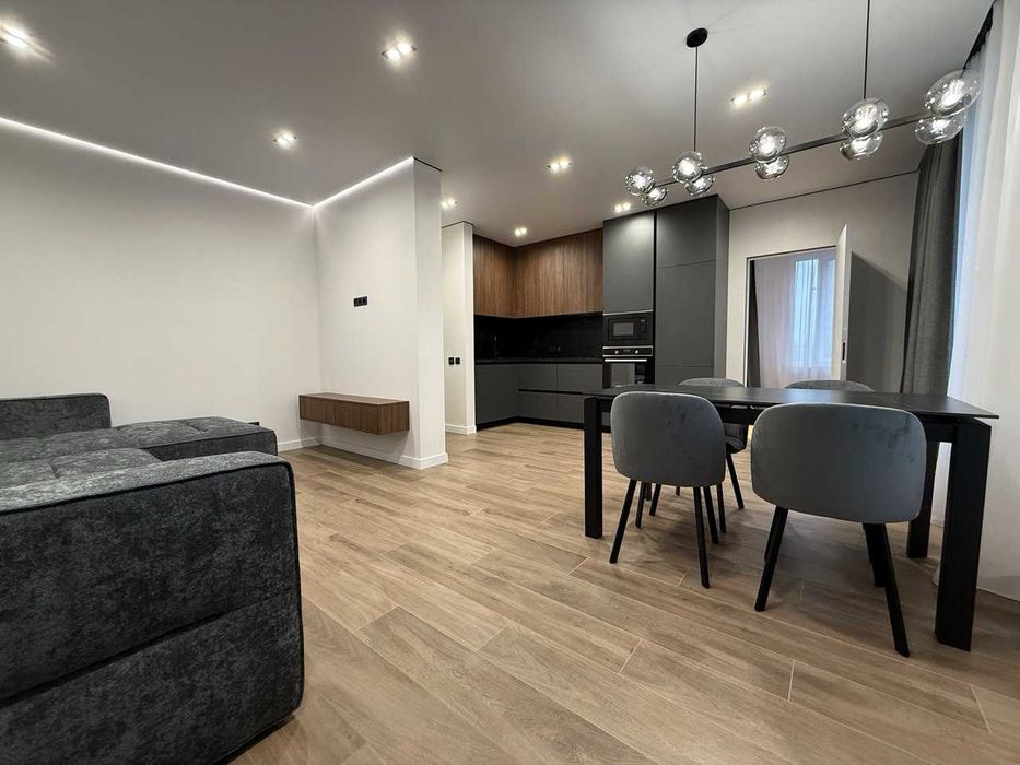 Варшавський 3, Продаж 3к квартири,