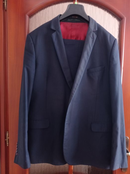 Garnitur męski granatowy