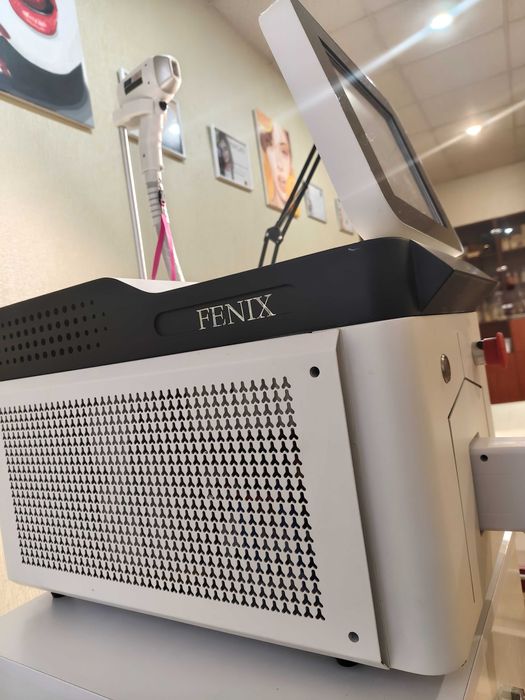 Продам діодний лазер FENIX Portable