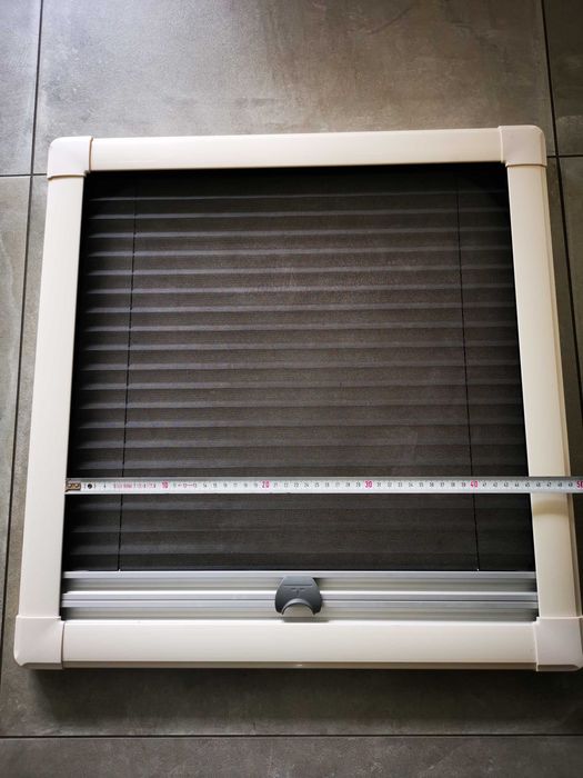 Estore plissé para autocaravana