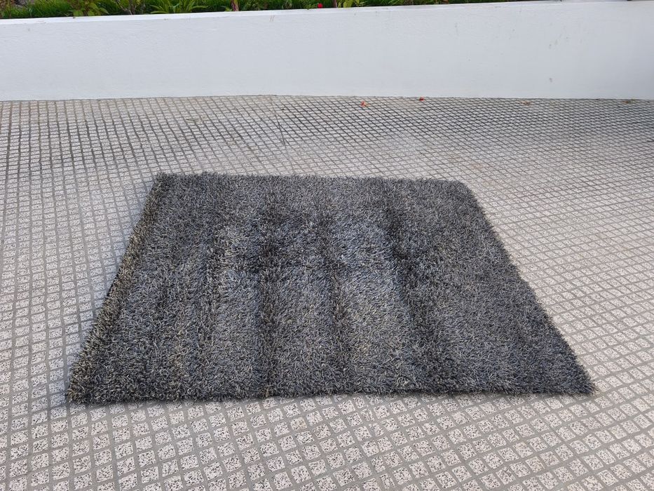 Tapete pelo alto 2.10 x 1.9m