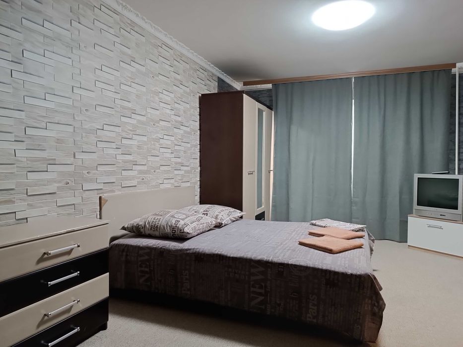 Посуточно. Оболонь. м. "Героев Днепра". ТЦ "Oasis". "Dream berry"