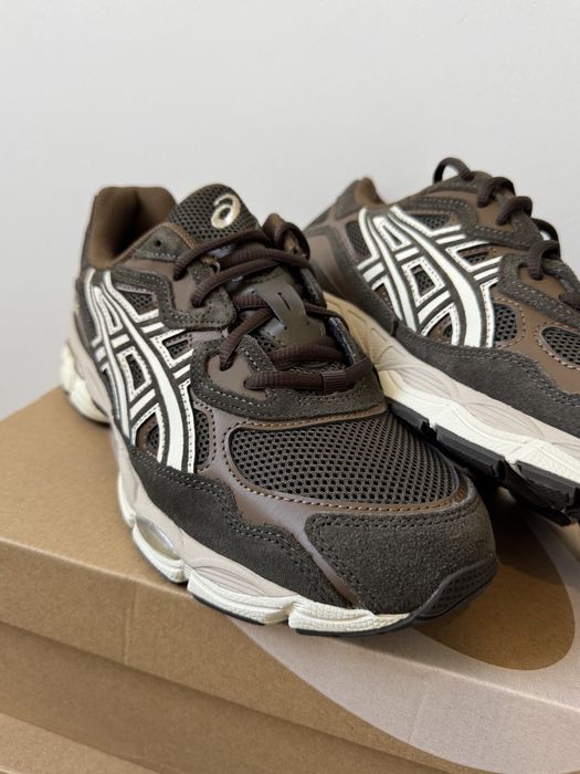 Кросівки Asics Gel-Nyc Black Coffee Brown/Olive 1203A663-200 41.5