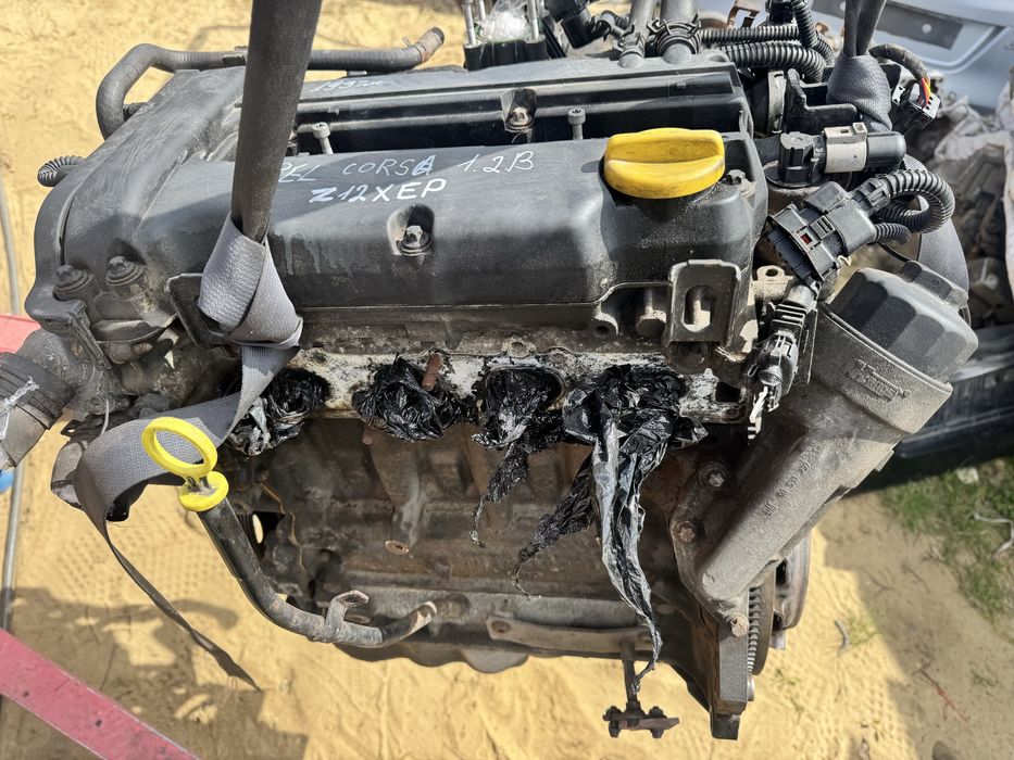 Мотор двигун Opel corsa D agila A astra h 1.2 z12xep опель Z12XEP