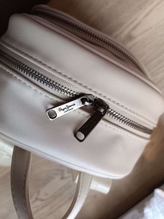 Рюкзак бежевий Pepe jeans