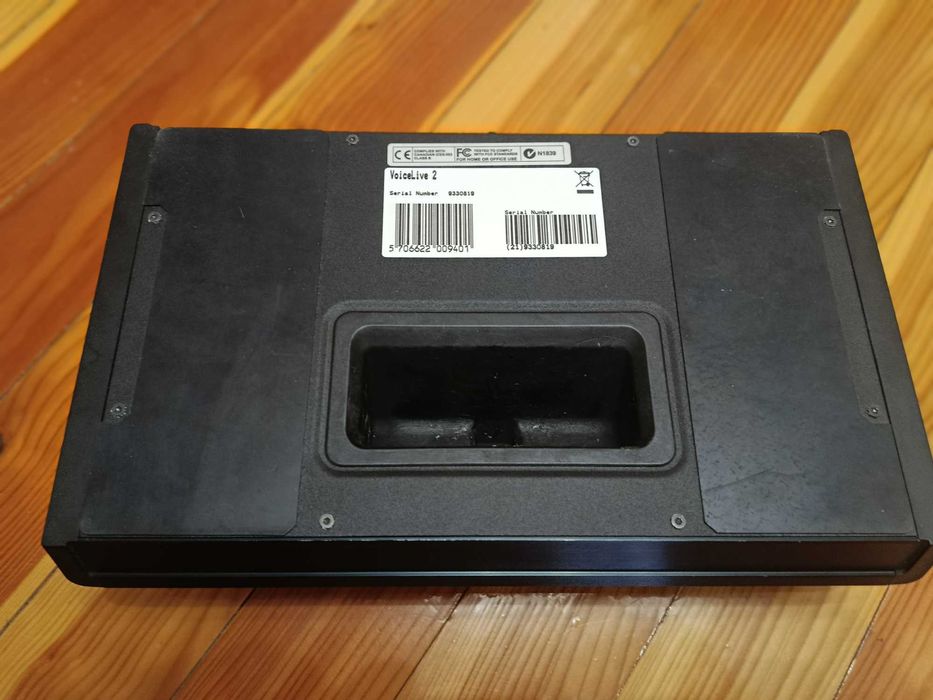 Процесор Ефектів TC-HELICON VOICE LIVE 2- Ideal!