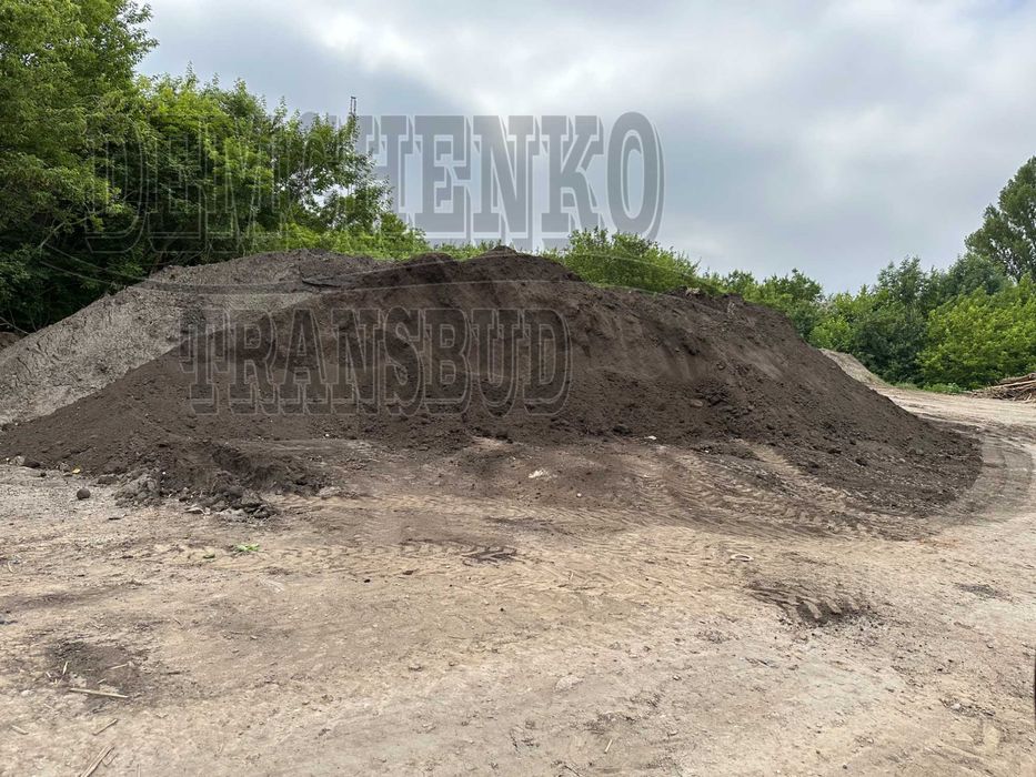 Чорнозем, грунт, глина, земля, супісок. Доставка від 1 до 25 м3