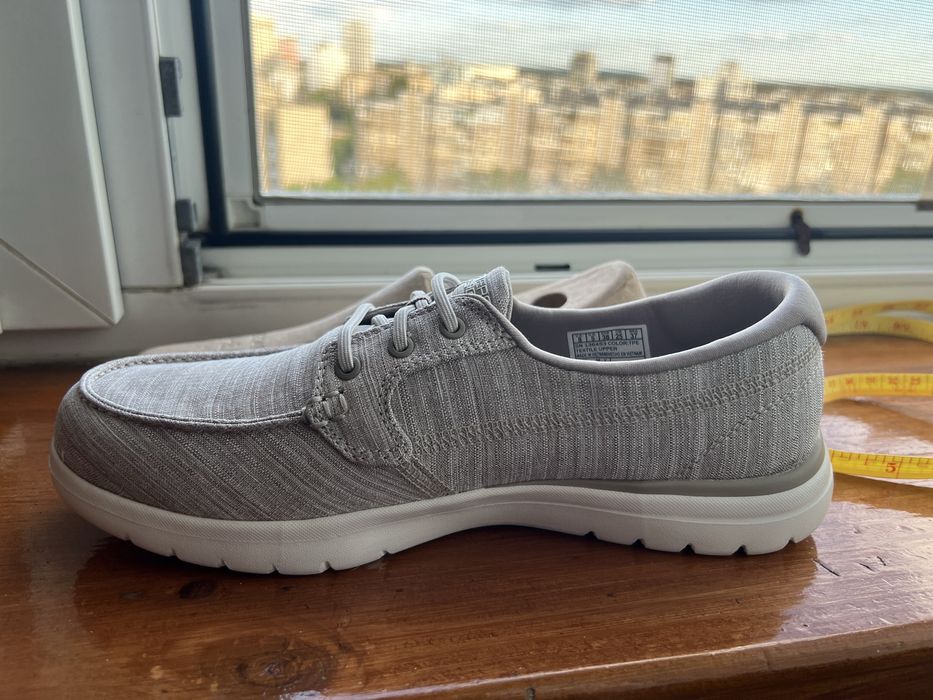 Мокасини жіночі Skechers розмір 8 (нові)