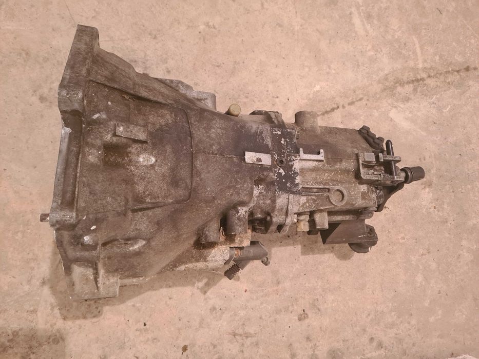 skrzynia biegów BMW getrag gruby wieloklin e36 e36 e39 e34 stan bdb