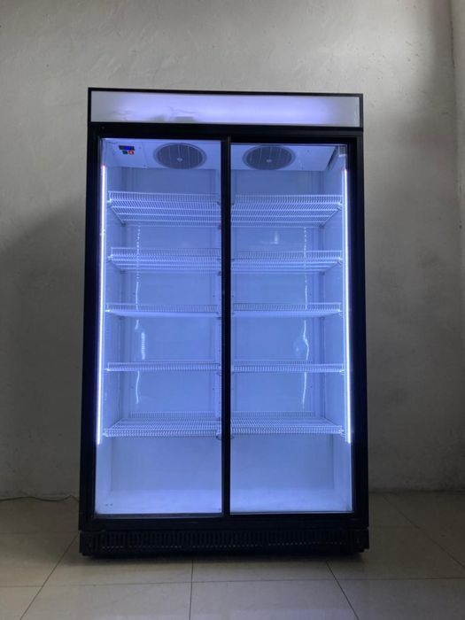 Lodówka witryna chłodziarka Metalfrio 124 cm 1100 l 2016 r .